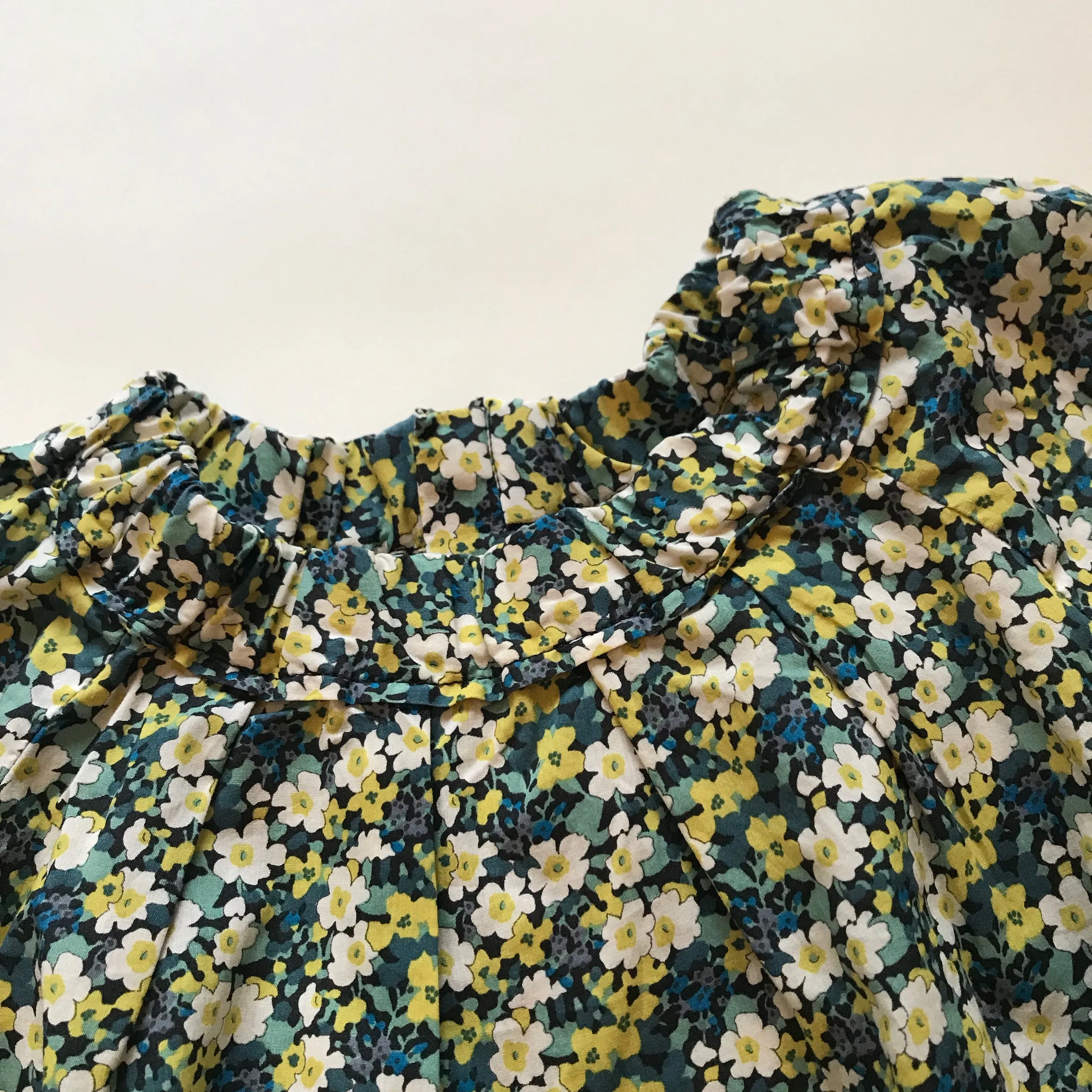 Bonpoint Green And Blue Liberty Print Blouse With Ruched Neckline: 4 Years