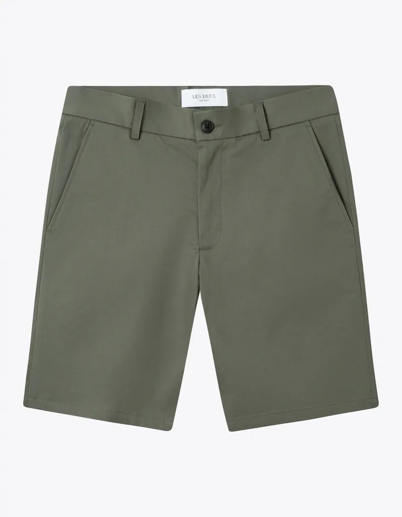 Les Deux Como Regular Cotton Linen Chino Shorts - Thyme Green