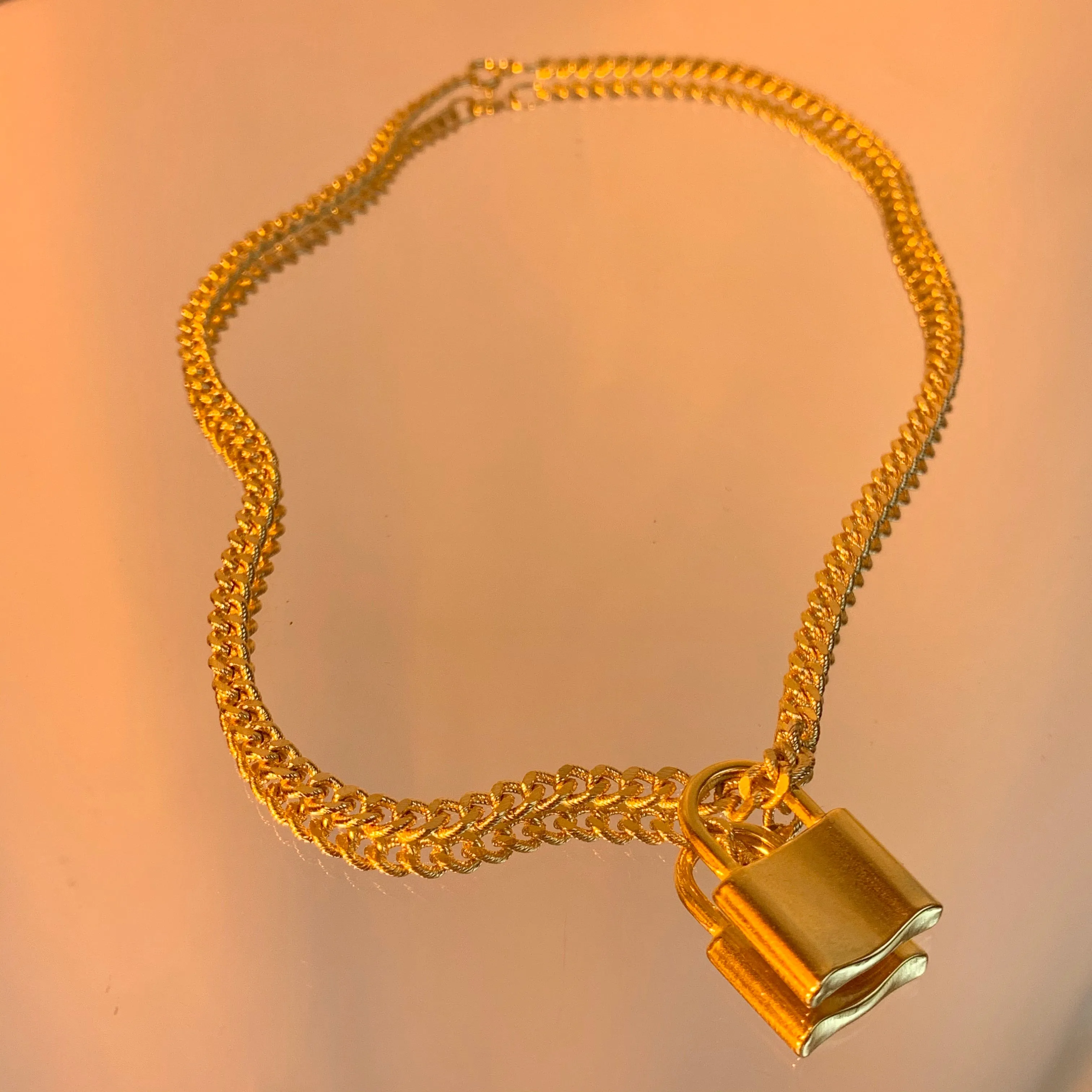 Lock necklace