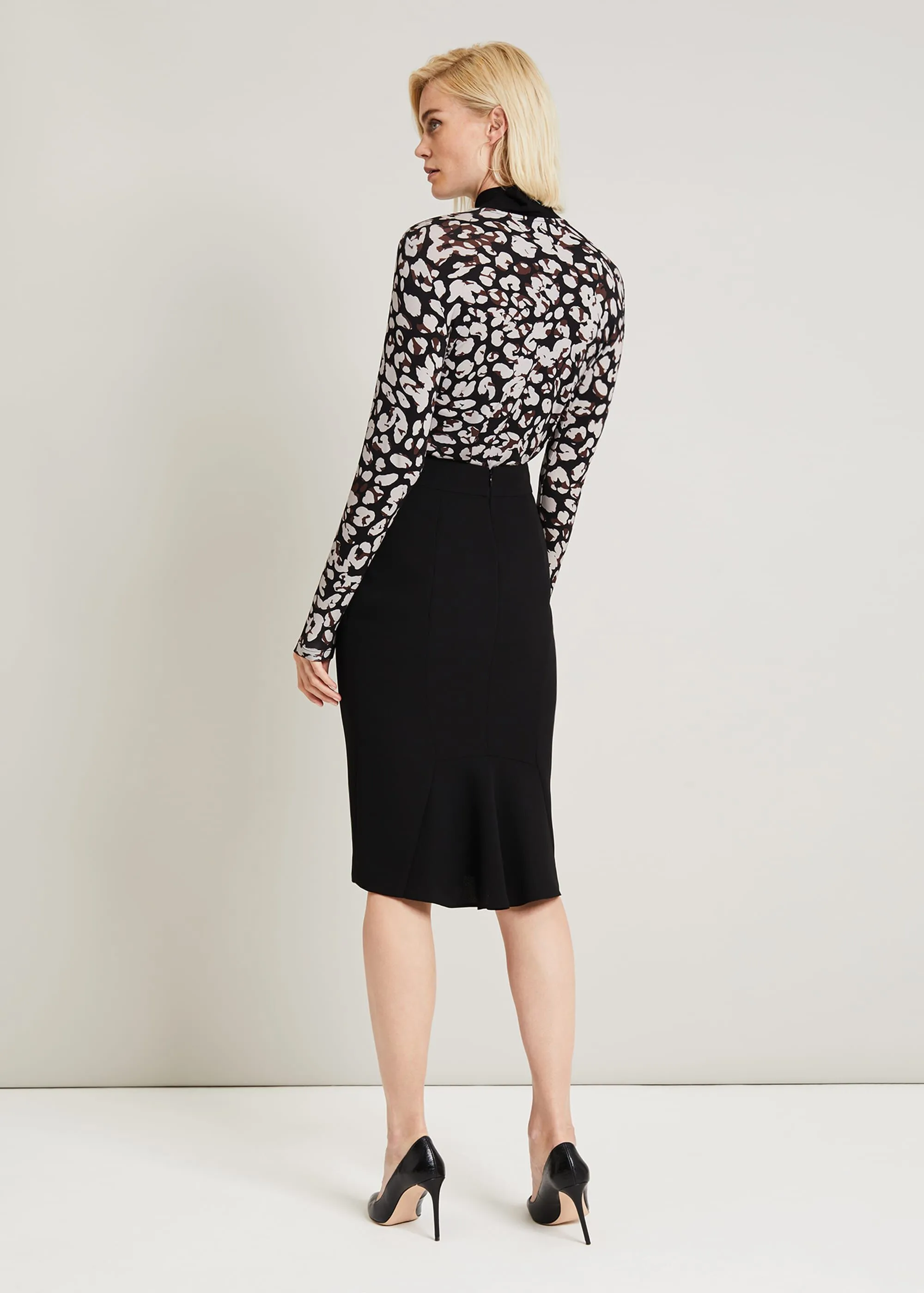 Margot City Suit Skirt