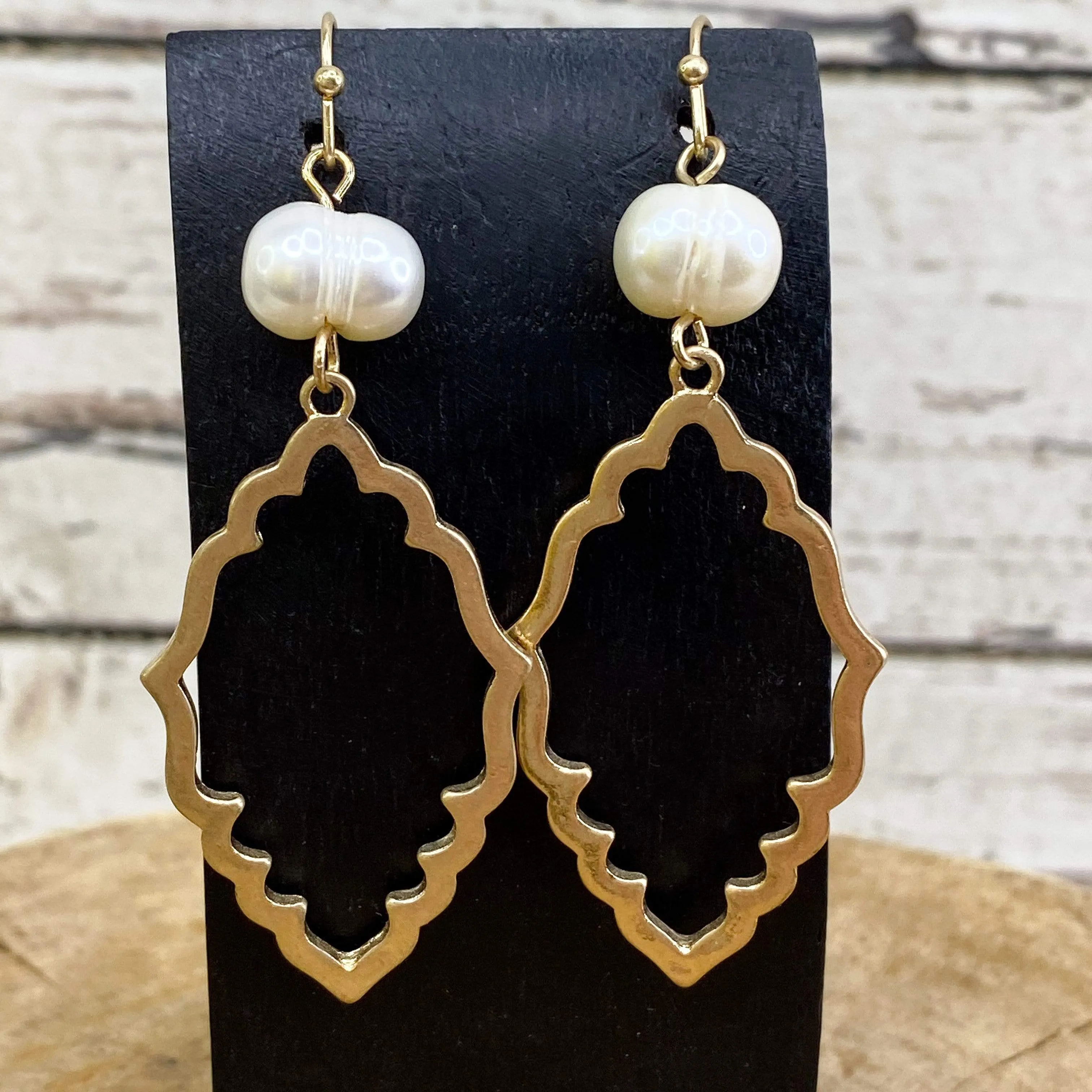 Terra Pearl Drop Earring