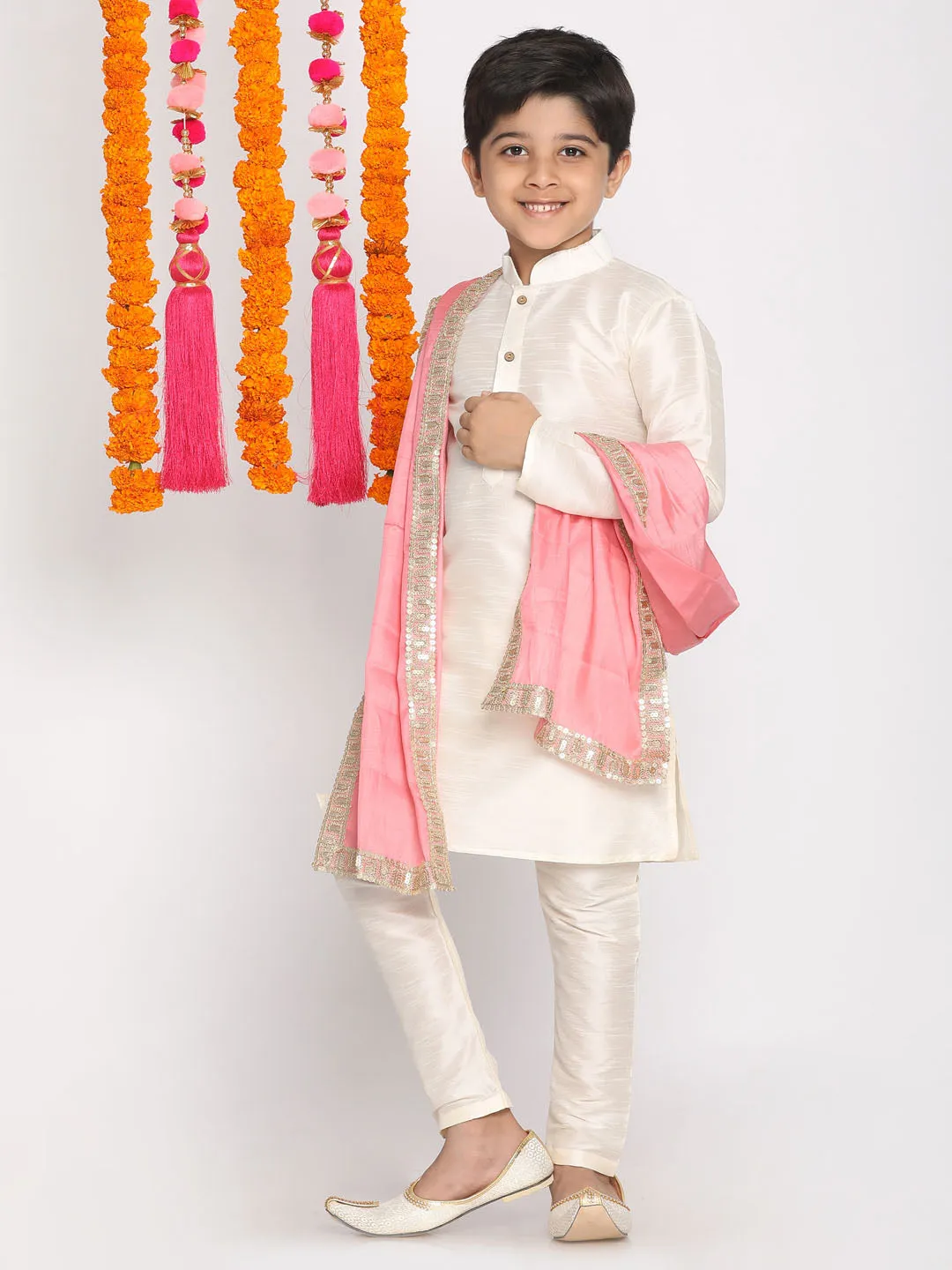 VASTRAMAY Boys Cream Silk Blend Kurta and Pyjama Set With Dupatta