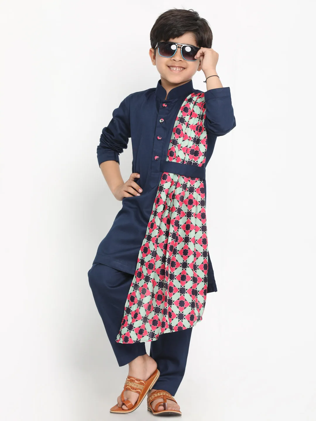 Vastramay Printed Dupatta Attached With A Belt Navy Blue Kurta And Pyjama Set