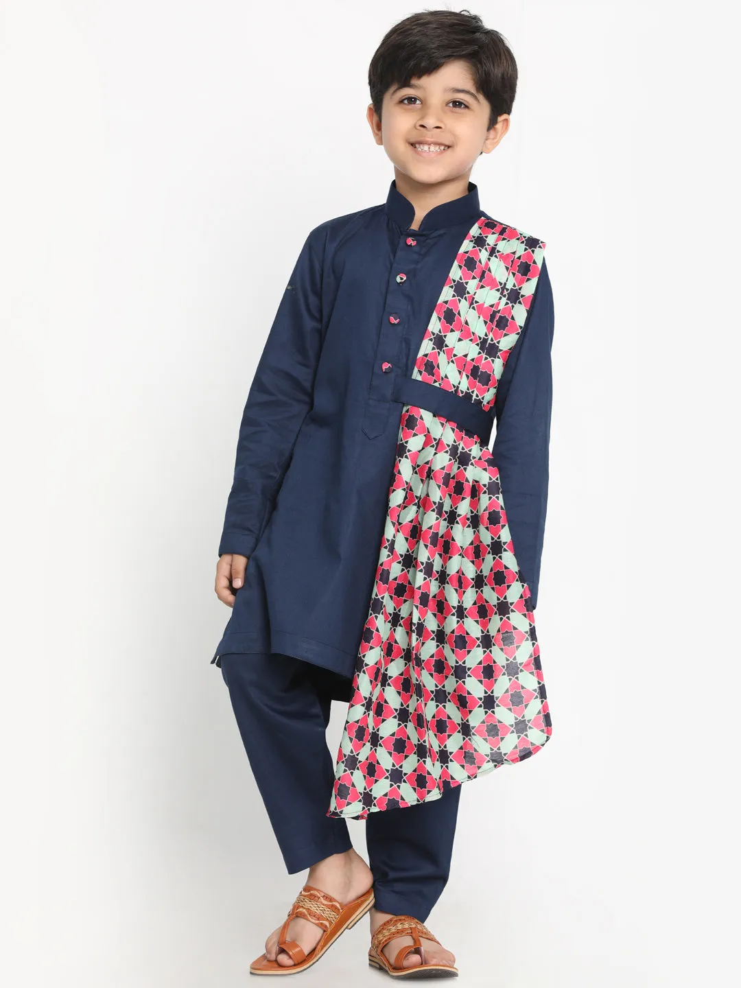 Vastramay Printed Dupatta Attached With A Belt Navy Blue Kurta And Pyjama Set